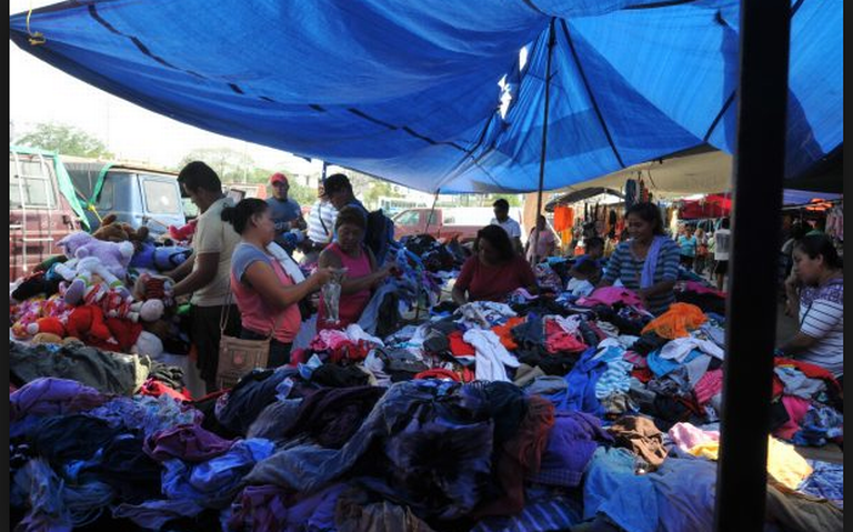 Imparable la venta de ropa usada “en pacas” - El Sol del Centro | Noticias  Locales, Policiacas, sobre México, Aguascalientes y el Mundo